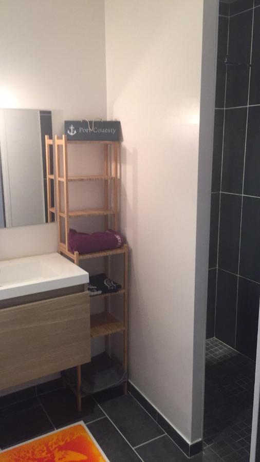 Agreable Maison Moderne Le Hezo Bagian luar foto